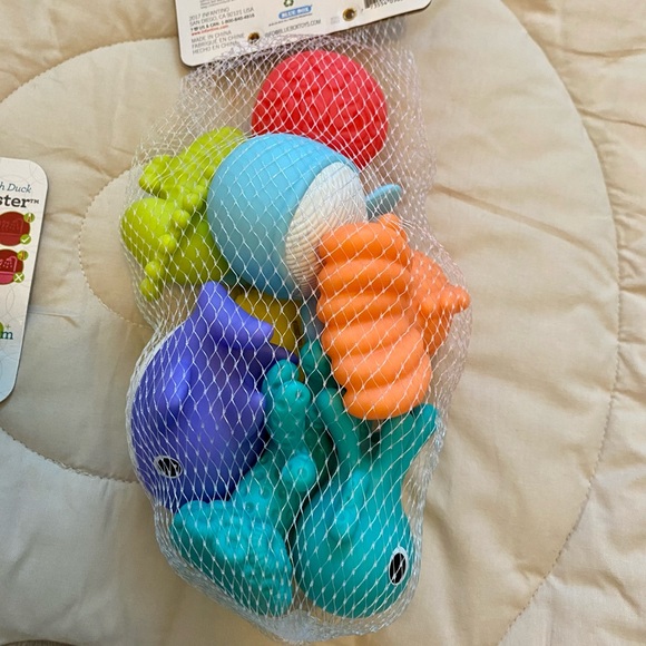 BATH TOYS & TUB TESTER - Picture 3 of 8